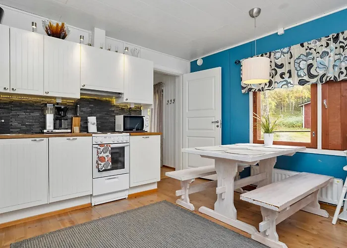 度假居 Vuorimaeki By Interhome