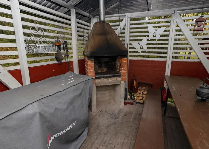 Vuorimaeki By Interhome 度假居